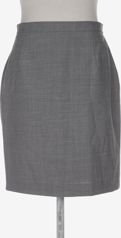 TRIANGLE Skirt in M in Grey: front