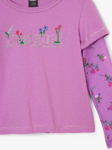 Tricou de la Desigual pe roz