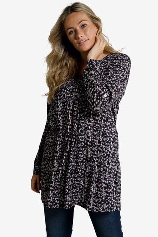 Ulla Popken Tunic in Black: front