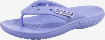Flip-flops de la Crocs pe mov: față