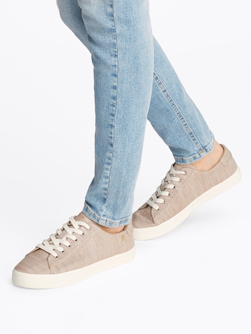 Sneaker low de la TOMMY HILFIGER pe bej