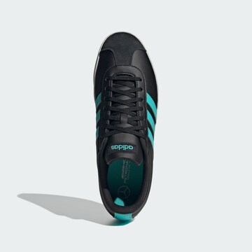 Chaussure de sport ADIDAS PERFORMANCE en noir