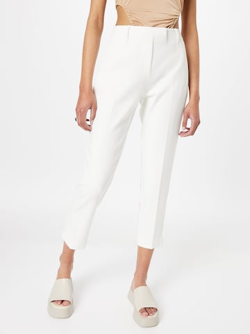 Regular Pantalon à plis COMMA en blanc : devant
