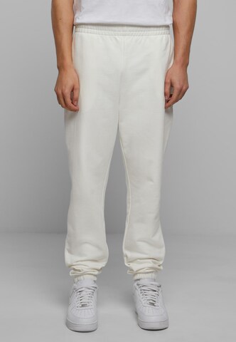 Tapered Pantaloni de la Urban Classics pe alb