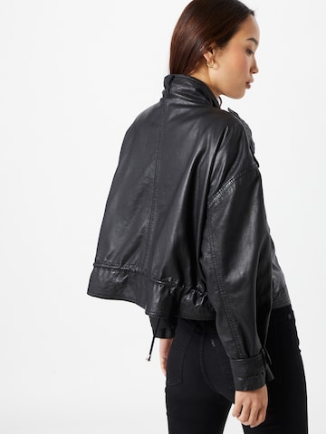 Maze Between-season jacket in Black