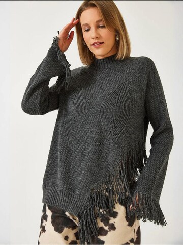 Pullover di Bianco Lucci in grigio