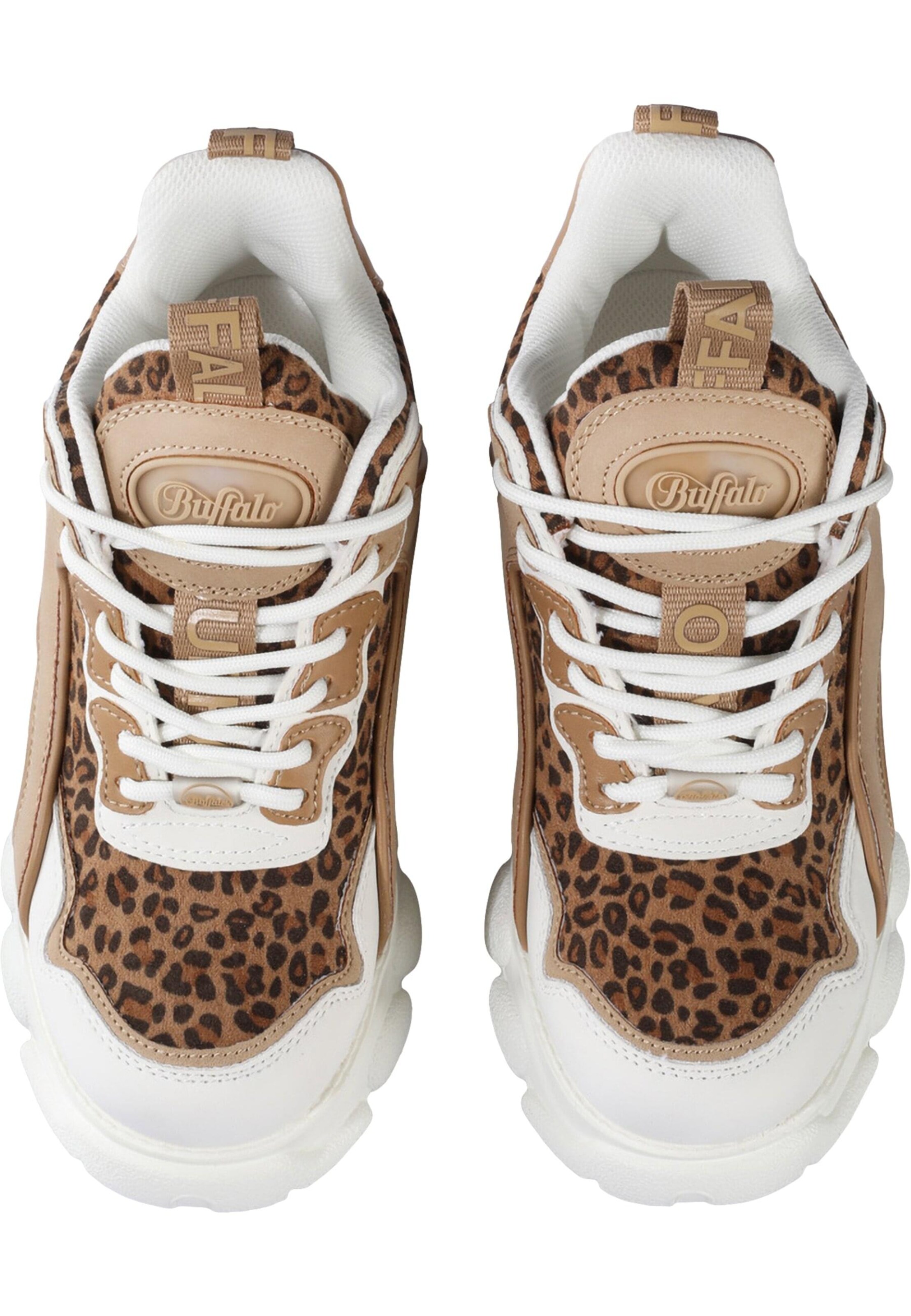 BUFFALO Nizke superge 'Cld Chai' | bež barva