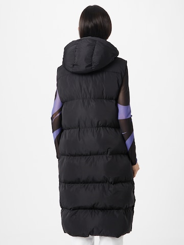 Superdry Vest i svart