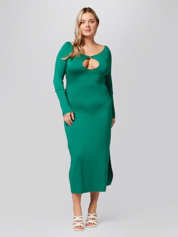 Robe 'Juliana' A LOT LESS en vert : devant