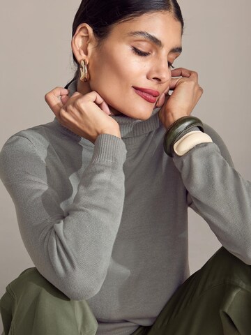 MADELEINE Sweater in Green