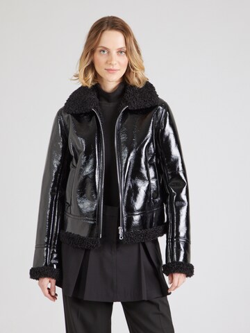 GUESS Tussenjas 'LS ANDREA FAUX SHEARLING JKT' in Zwart: voorkant