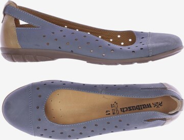 Walbusch Flats & Loafers in 41 in Blue: front