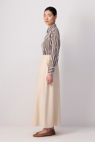 Touche Prive Skirt in Beige