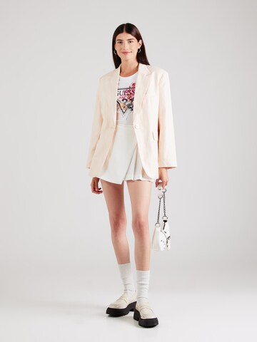 Tricou 'PEONY' de la GUESS pe alb