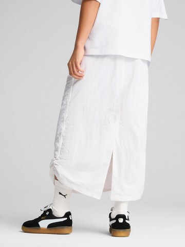 PUMA - Falda 'WARDROBE ESS' en blanco