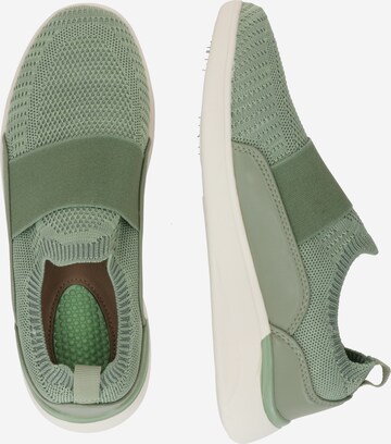 Bata Slip on -tennarit värissä vihreä