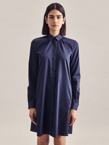 Robe-chemise 'Schwarze Rose' SEIDENSTICKER en bleu : devant