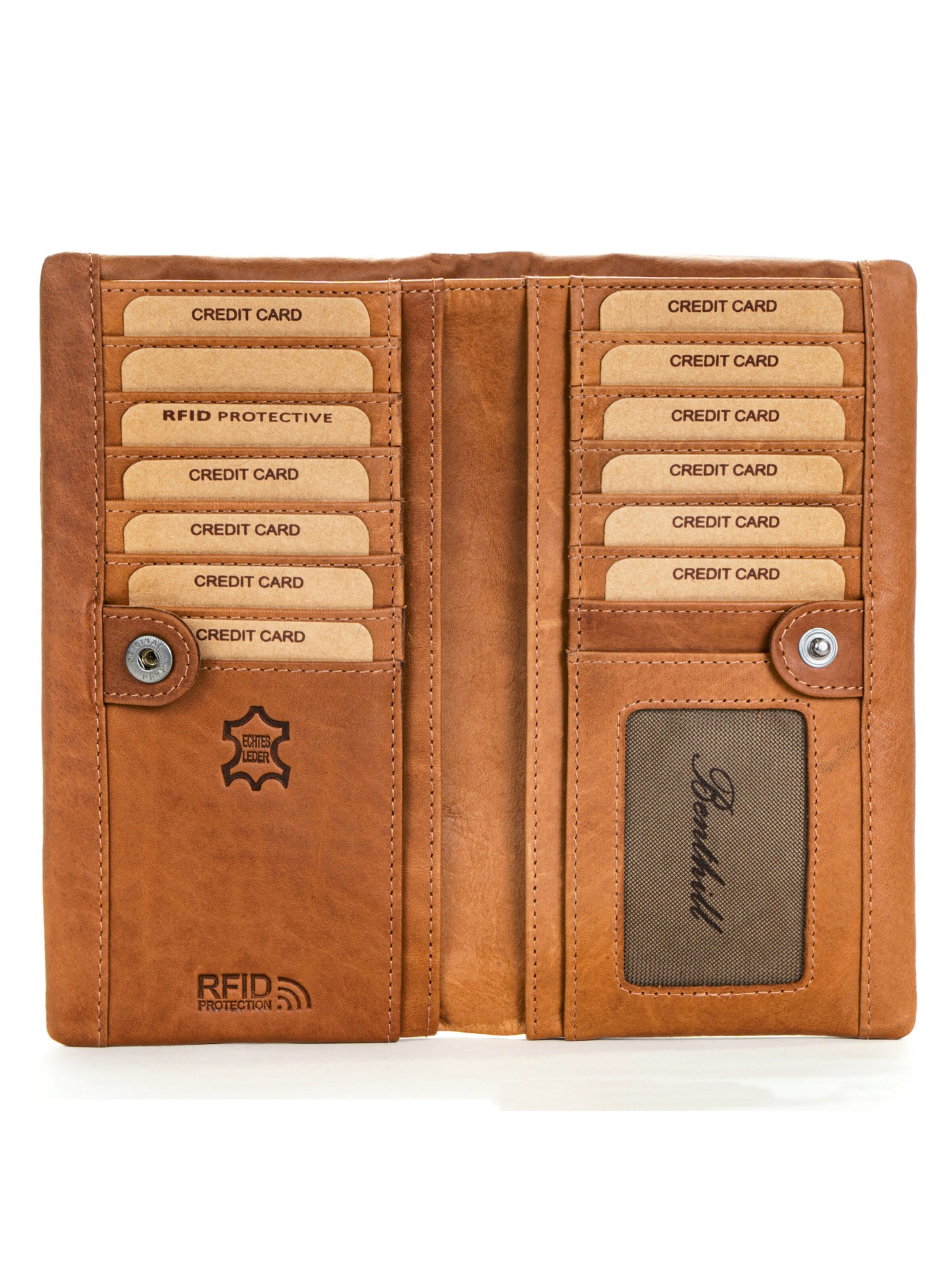 Benthill Wallet in Brown