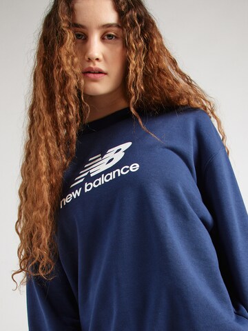 new balance Sweatshirt 'Essentials' i blå