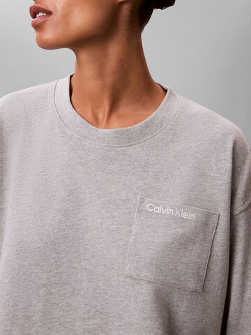 Calvin Klein Majica za spanje | siva barva