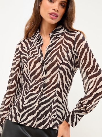 Lipsy Μπλούζα σε καφέ