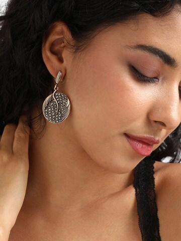 Boucles d'oreilles ' Jordie ' SOHI en or : devant