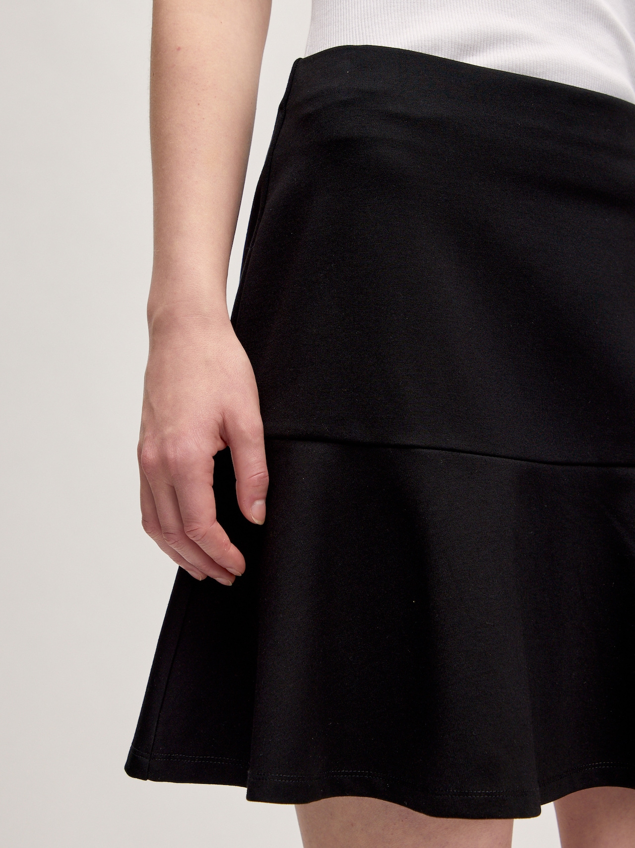 EDITED Rok 'June' Zwart