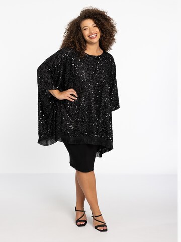 YOEK Cape in Black