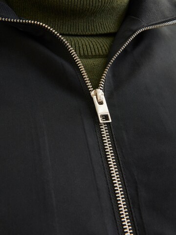 Giacca di mezza stagione 'JJROY HARRINGTON' di Jack & Jones Plus in nero