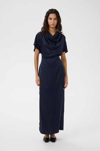 SOAKED IN LUXURY Jurk 'SLEvilia' in Blauw: voorkant