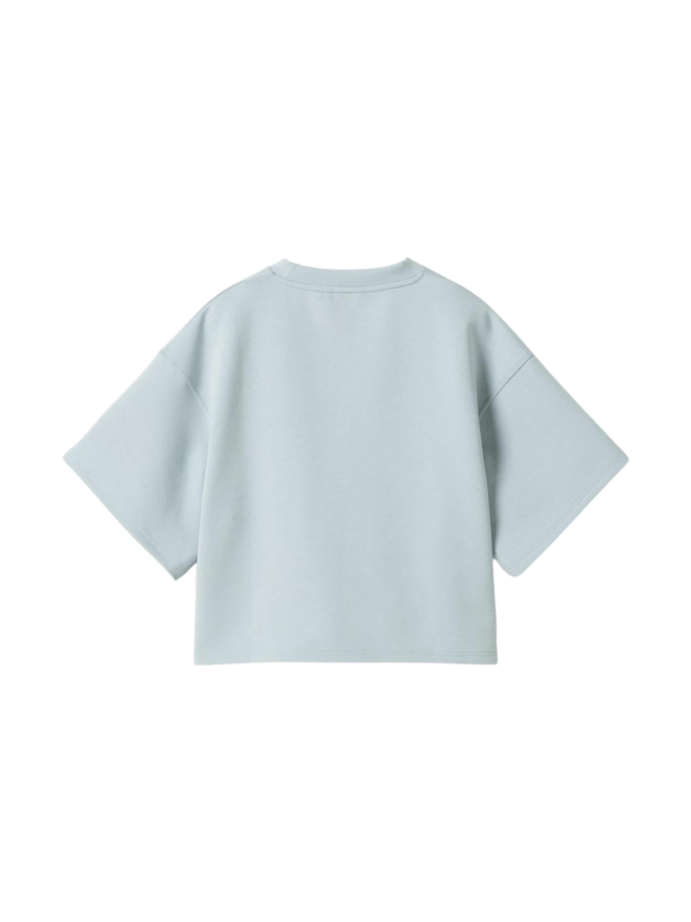Top ' N-Maple ' de la Noella pe albastru