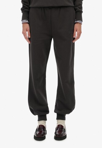 Superdry Tapered Broek 'Country Club' in Zwart: voorkant