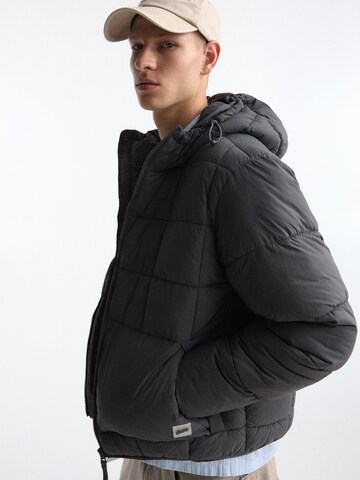 Pull&Bear Tussenjas in Grijs