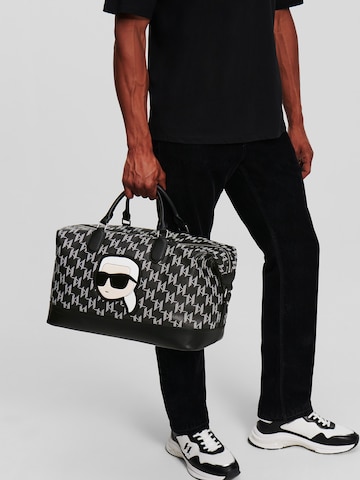 Karl Lagerfeld Potovalka za konec tedna 'Ikonik2.0' | črna barva