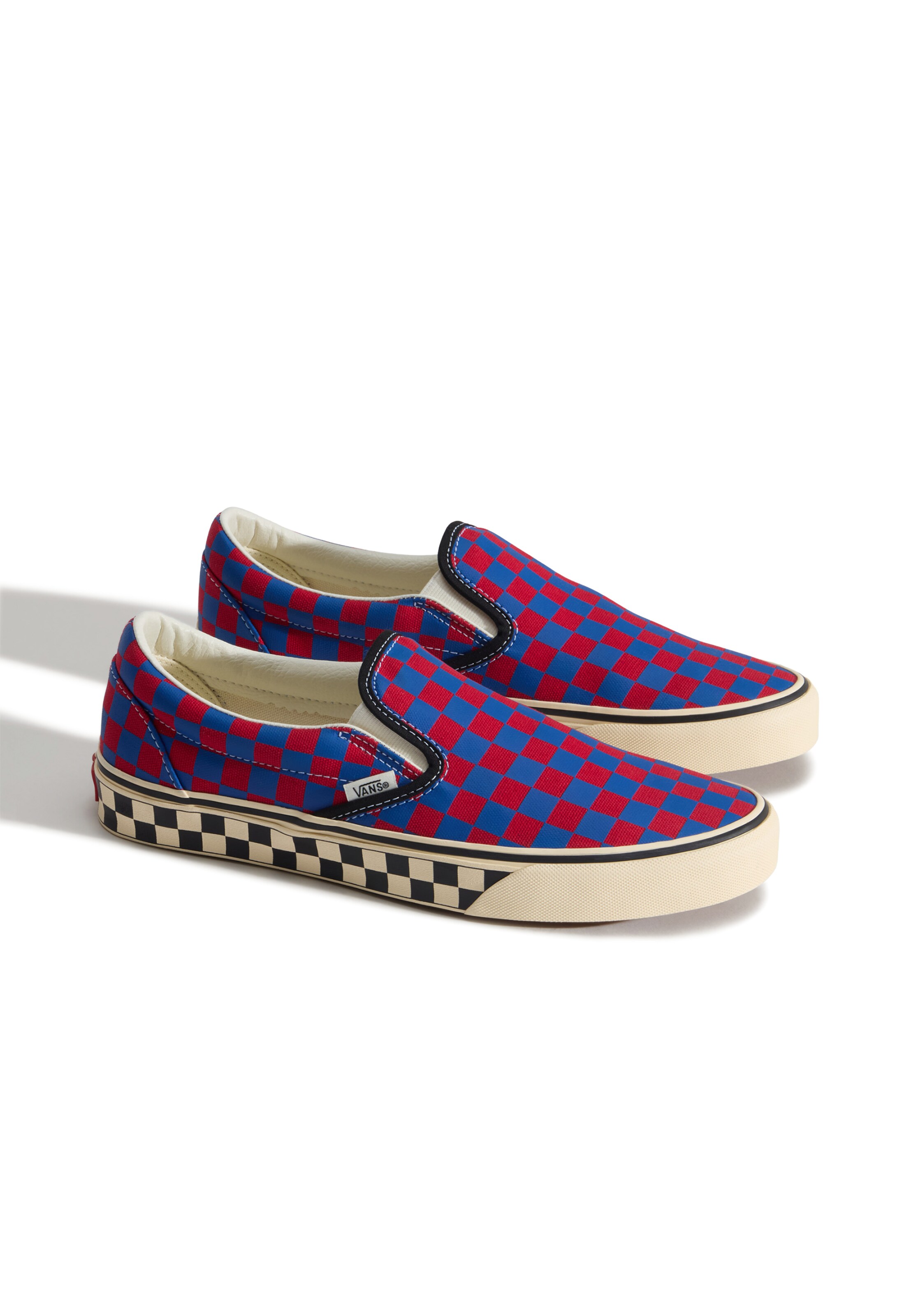 raudona VANS Batai be raištelių 'Classic'