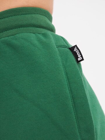BENCH Tapered Pants 'Stanley' in Green