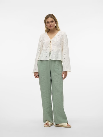 VERO MODA Loosefit Hose 'QUEENY' in Grün
