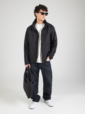 Geacă de primăvară-toamnă de la Superdry pe negru