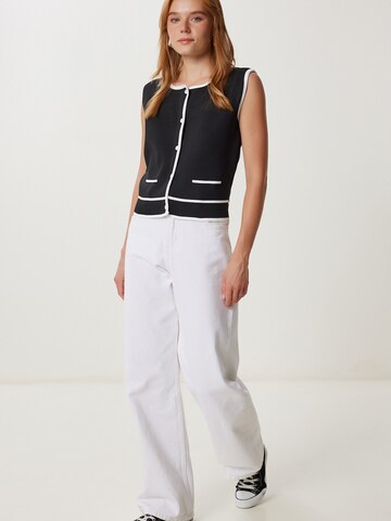 Happiness İstanbul Strickweste in Schwarz