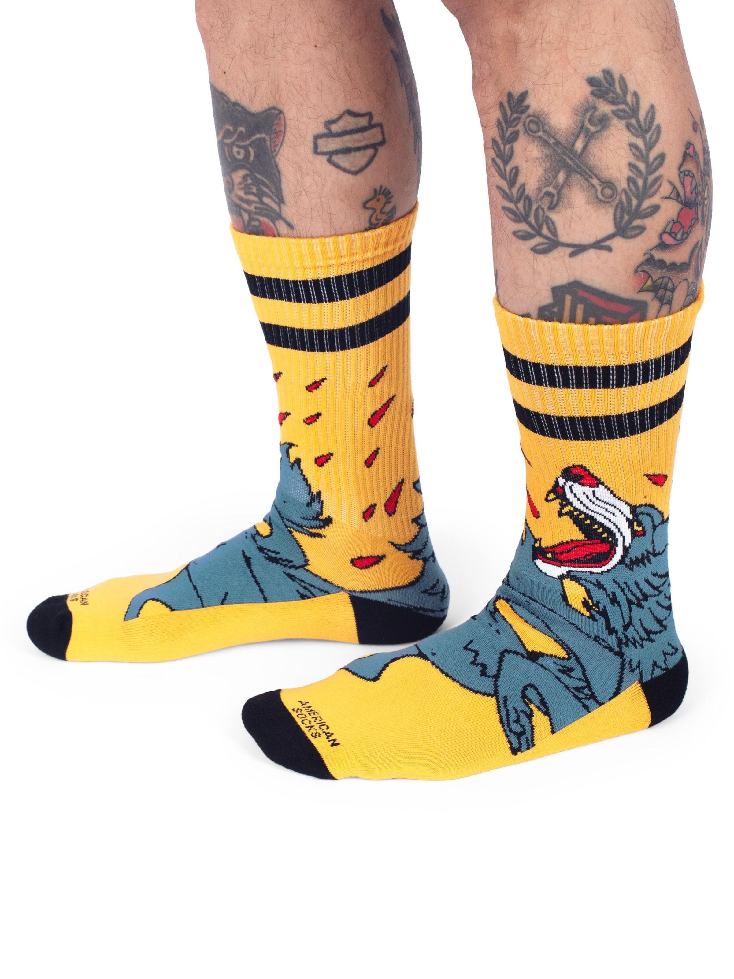 Calzino 'Wolfpack - Mid High' di American Socks in giallo