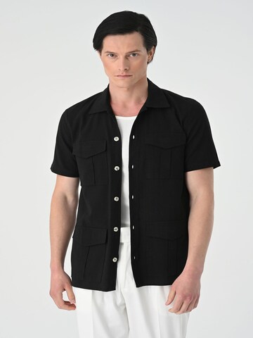 Antioch Comfort Fit Hemd in Schwarz