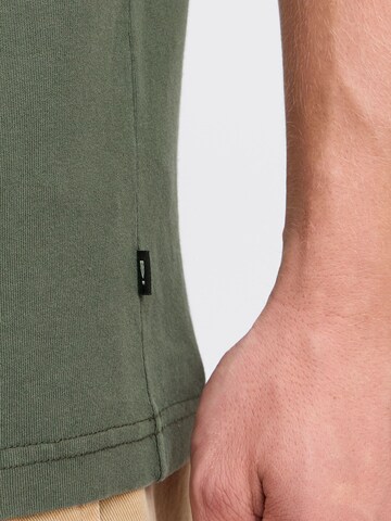 T-Shirt 'Nong' !Solid en vert