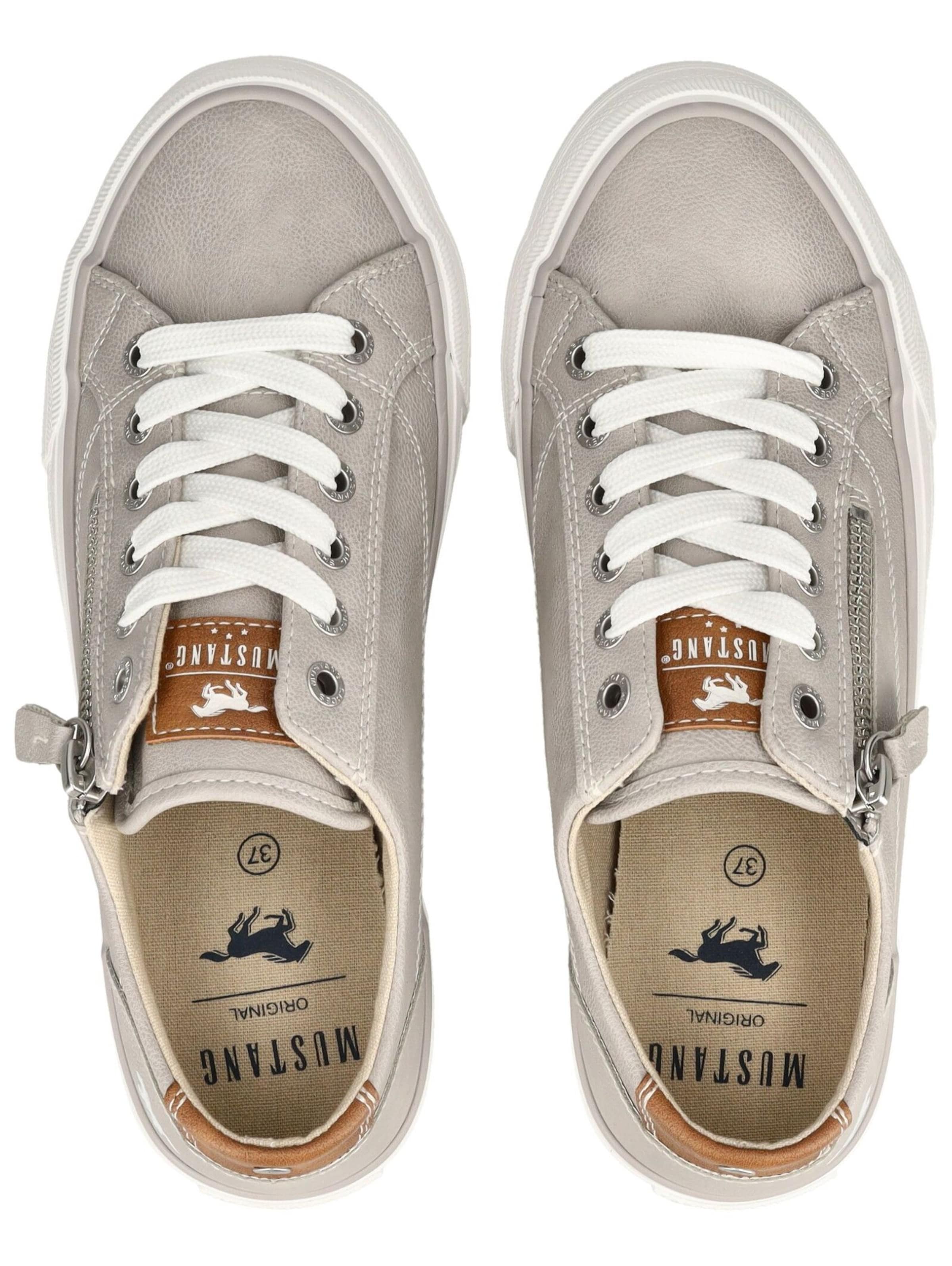 Sneaker bassa di MUSTANG in grigio