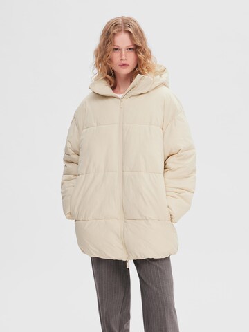 SELECTED FEMME Winter jacket 'Fraya' in Beige