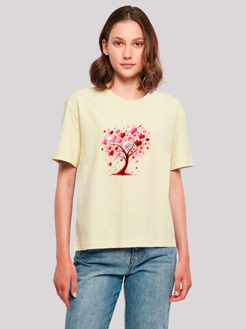 T-shirt 'Herz Baum Aquarell Druck' F4NT4STIC en jaune : devant