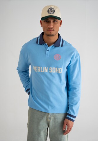 Prohibited Shirt 'PBFC' in Blauw: voorkant