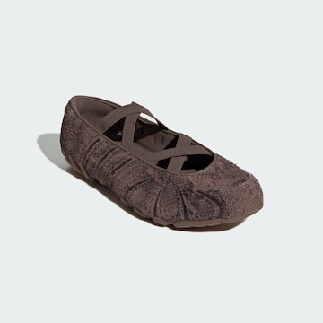 Sneaker bassa 'Ghost Sprint' di ADIDAS ORIGINALS in marrone