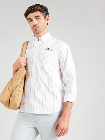 Abercrombie & Fitch - Ajuste confortable Camisa en blanco: frente