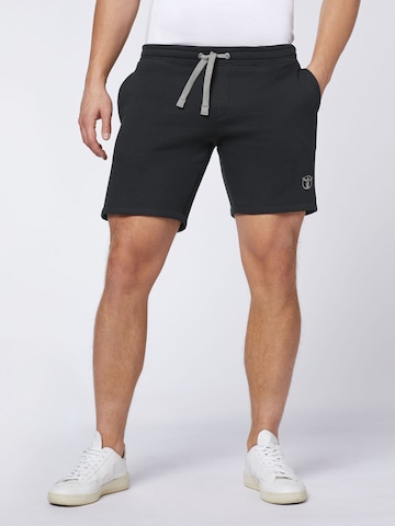 CHIEMSEE Regular Shorts in Schwarz: predná strana