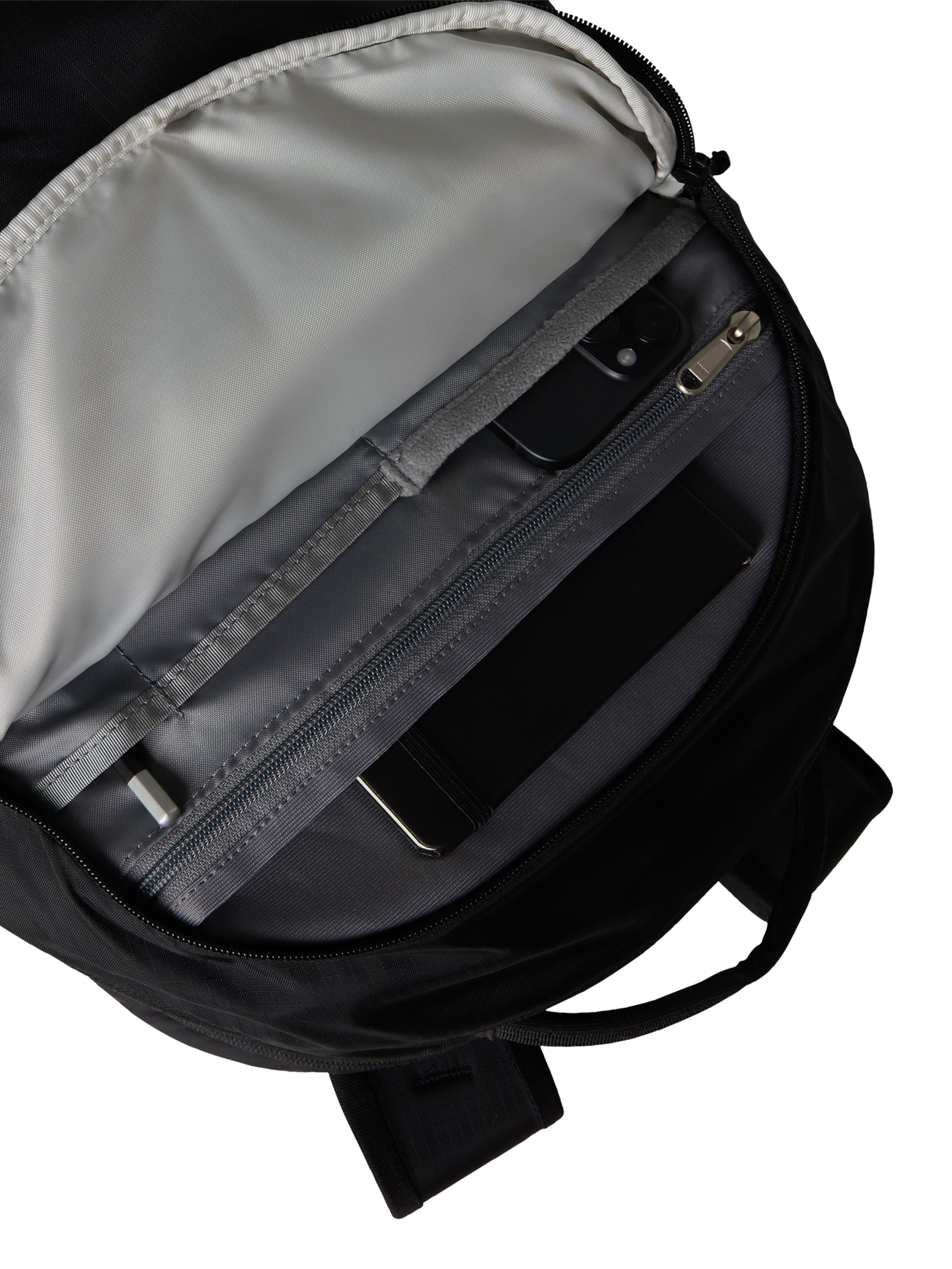 THE NORTH FACE Backpack in Black